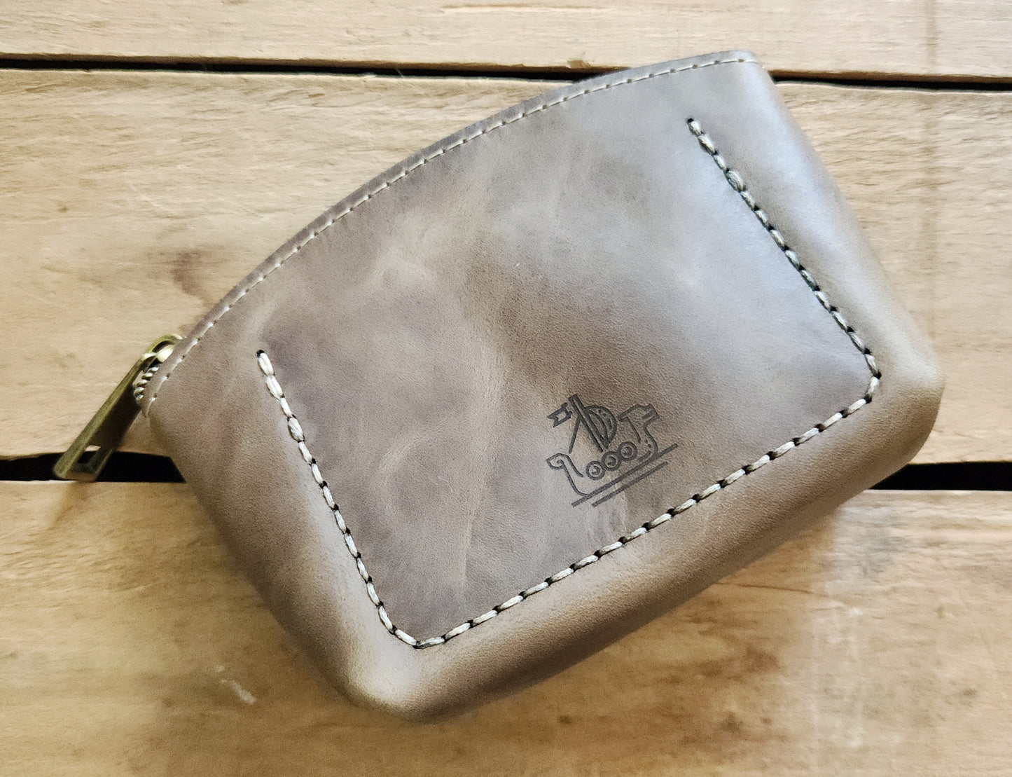 Zipper pouch with card holder