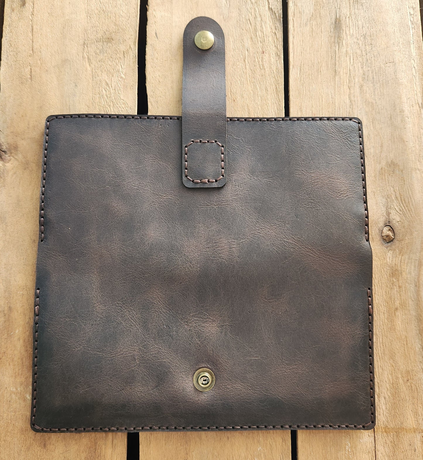 Espresso long wallet with zipper pocket