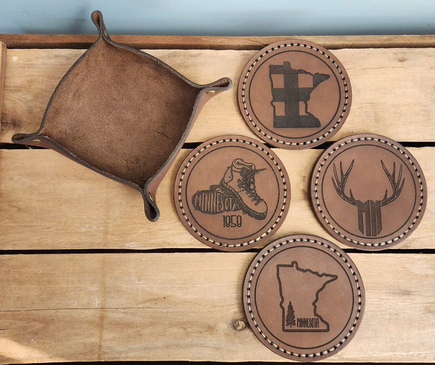 Minnesota coasters with leather holder